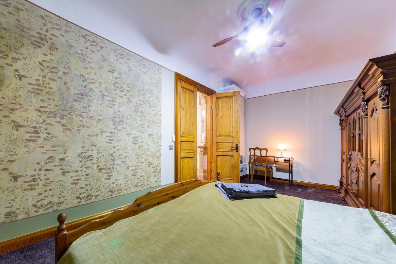 Ancient Storie'S Ap 65Sqm Renovated Free Parking Apartment รีกา ภายนอก รูปภาพ